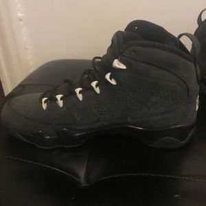Air Jordan 9 Retro ‘ANTHRACITE’